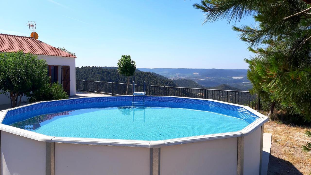 Casa Rural Mas De Les Aligues 메키넨사 외부 사진
